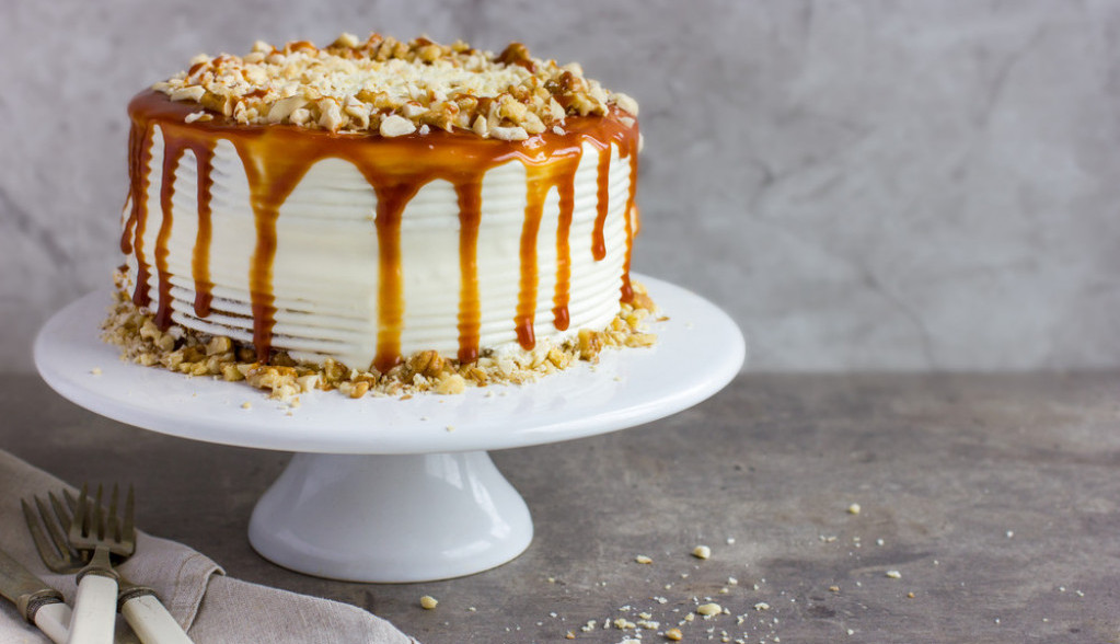 karamel torta