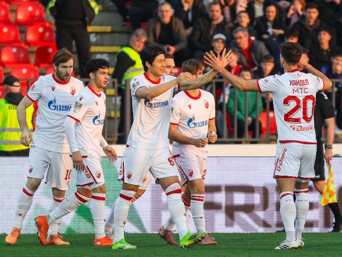 ZVEZDA POBEGLA PARTIZANU NA +7 Kostov i Enem za laganu pobedu crveno-belih u Kragujevcu