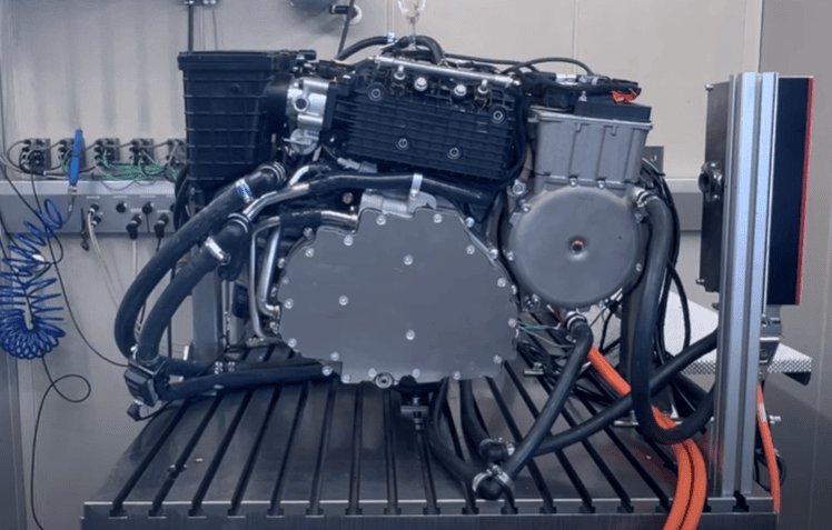 MOTOR ZVANI "ŠAMPANJAC" Ne pravi buku ni vibracije, troši 1,5 litara na 10 km (VIDEO)