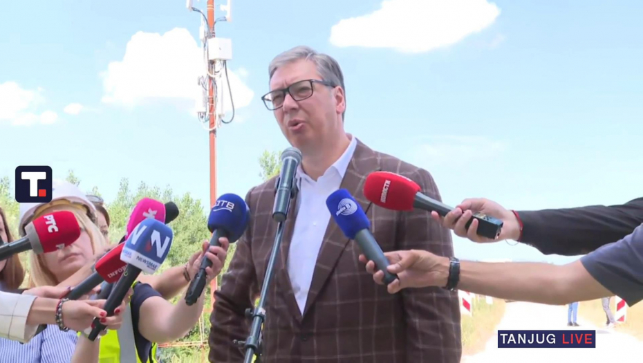 Vučić obilazi radove na izgradnji mosta preko Dunava u sklopu Fruškogorskog koridora