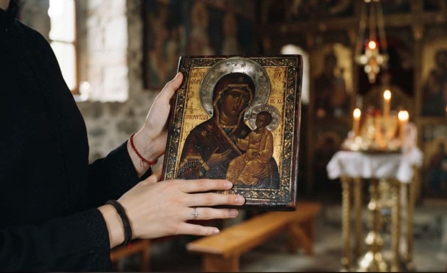 Bogorodica ili sv Petka: Koje ikone mame nose u novčanicima