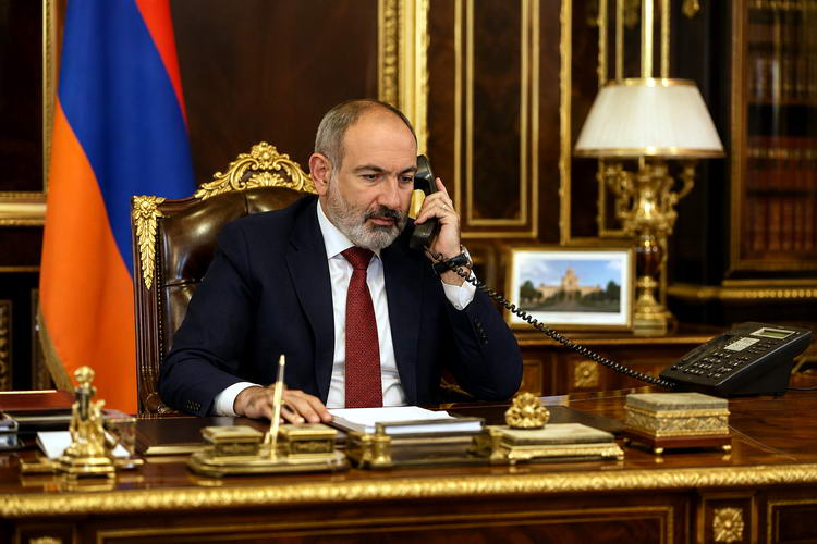 Pašinjan u ćorsokaku: Posle okretanja ka EU mora na pregovore sa Putinovom Rusijom