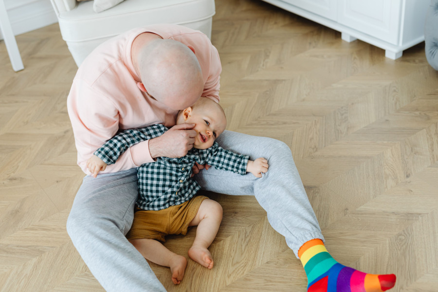 Da li se alopecija nasleđuje? Šta genetika otkriva o riziku za decu