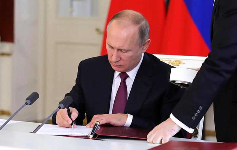 Tri tajna Putinova ukaza uzdrmala Moskvu: Šta se dogodilo posle dolaska šefa CIA