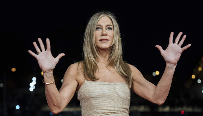 Dženifer Aniston