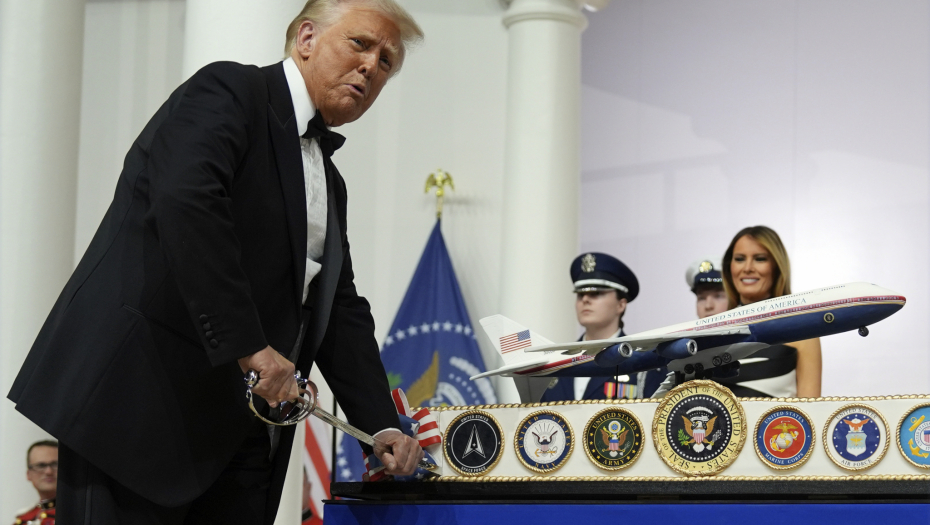 Donald Tramp položio zakletvu po drugi put