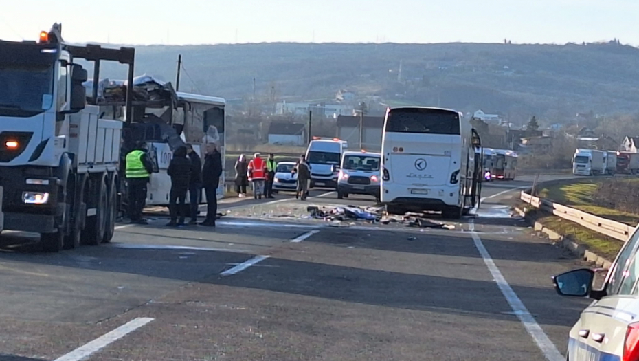 Sudar autobusa kod Umke