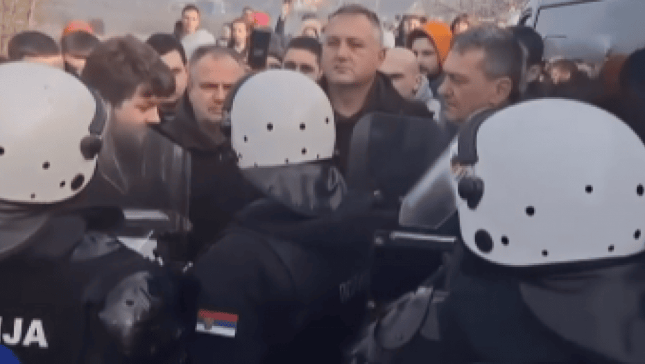 sukob policije i opozicije