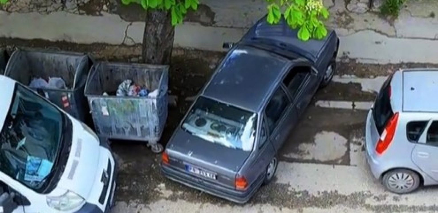 deda se parkira