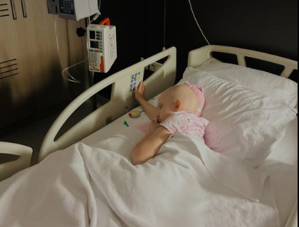 Luna ima sarkom, ovo je tražila mami pre spavanja: Svi su se slomili kad su pročitali