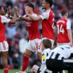 ARSENAL SE VRATIO NA PRVO MESTO Navijači strepeli do kraja, ali se piše pobeda