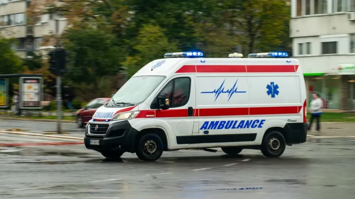 BEBA BILA U INKUBATORU, U TEŠKOM STANJU! Prevozili je sanitetom, a onda je došlo do nesreće!