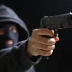 DRAMA U BANCI U NIŠU Naoružani muškarac odneo veću količinu novca, novi detalji pljačke