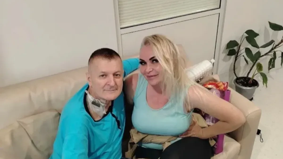 HITNO OPERISAN NAŠ PEVAČ Pojavila se prva fotografija nakon intervencije