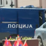 HOROR U BEOGRADU, UCENJIVALI TINEJDŽERA Dvojac zbog iznude uhapšen u tržnom centru, ovo su detalji nesvakidašnjeg slučaja (VIDEO)