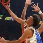 Izundu dobio srpski pasoš, Nvora odmah reagovao: Urnebesna objava košarkaša Zvezde koja je postala hit na mrežama