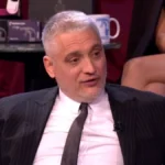 "JA NA FOTELJI, A ONA NA MENI!" Čeda Jovanović objavio prizor iz doma! (FOTO)