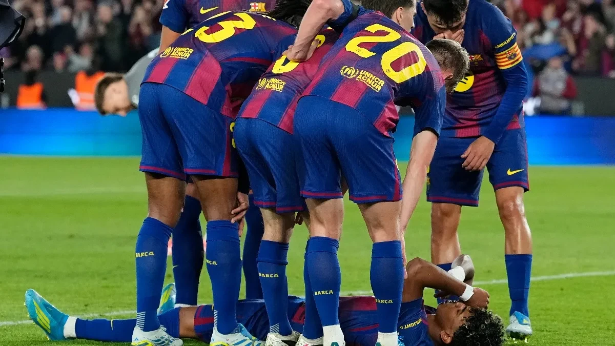 "KAMP NOU" SE ZALEDIO Najbolji igrač Barselone se povredio, čitav stadion u šoku