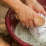 Kako očistiti bele patike: Vratite im fabričku belinu na 3 laka načina