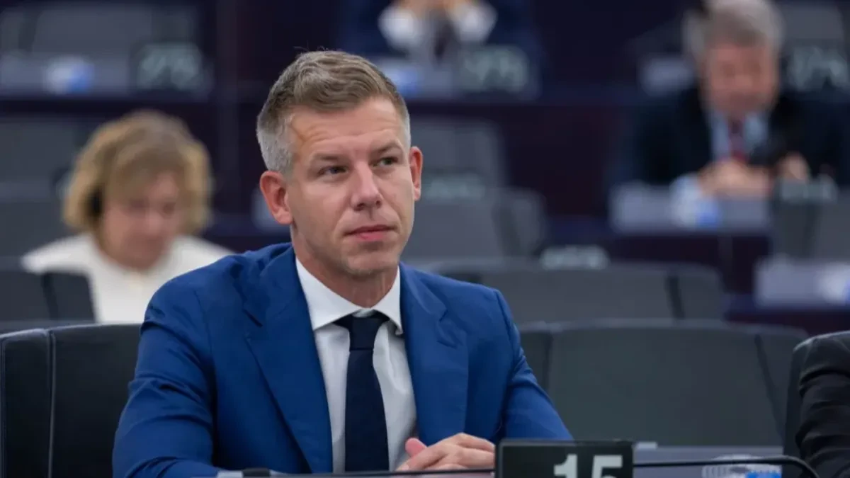 MAĐAR ZAVLAČIO FICA Robert ga pitai za