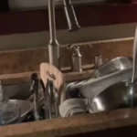 Muž poslao ženi sliku pune sudopere: Zbog njegove poruke nastao haos na internetu!