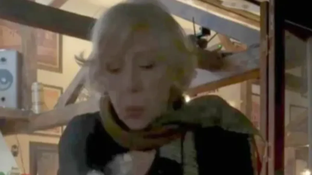 NAŠA GLUMICA NAPUNILA 89 GODINA! Priredili joj iznenađenje u kafani