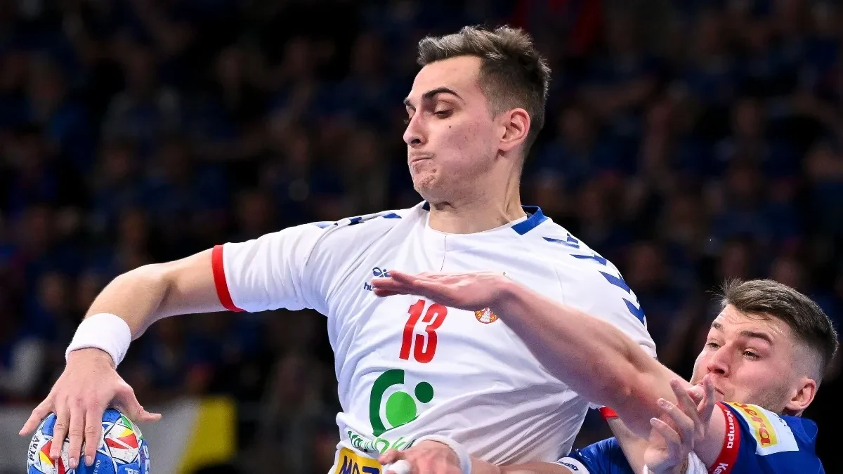 NEKADA IGRAO ZA NJIH, A SADA ŽELI DA IH POBEDI Reprezentativac Srbije igra protiv zemlje koju je odjavio zbog dresa