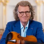 "ODUŠEVLJEN SAM ŠTO SE VRAĆAM U SRBIJU" Kralj valcera – čovek sveta stiže u Beograd!