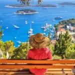 "OVO JE LUDO! ŠTA ONI MISLE?" Došla je u omiljeno hrvatsko letovalište, pa ostala zabezeknuta!