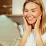 Ovo prirodno ulje ublažava bore i zateže kožu: Izgledaćete 10 godina mlađe!