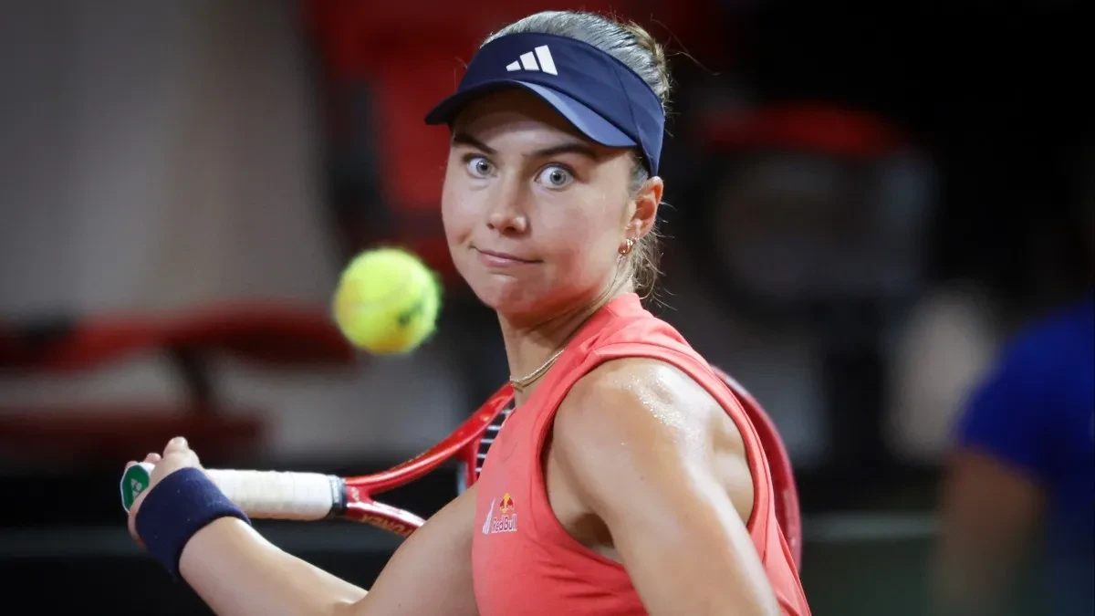 ROĐENA U AMERICI, SRPSKOG JE POREKLA I DIVI SE ĐOKOVIĆU Nova teniska zvezda u superlativima govorila o Novaku