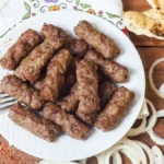 Roštilj majstor stavi 1 sastojak u meso: Zbog toga ćevapi i pljeskavice nisu žilavi