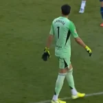 ŠPANCI BEZ MILOSTI Golman koji je nokautirao protivničkog igrača dobio istorijsku suspenziju