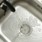 SPAS OD POPLAVE Svi ovo imate u sudoperi, a niste imali pojma da ima ovako važnu funkciju