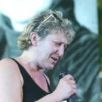 Sa vrha estrade do ulice! Naša pevačica je bila mega zvezda, ostala bez krova nad glavom i postala beskućnik: