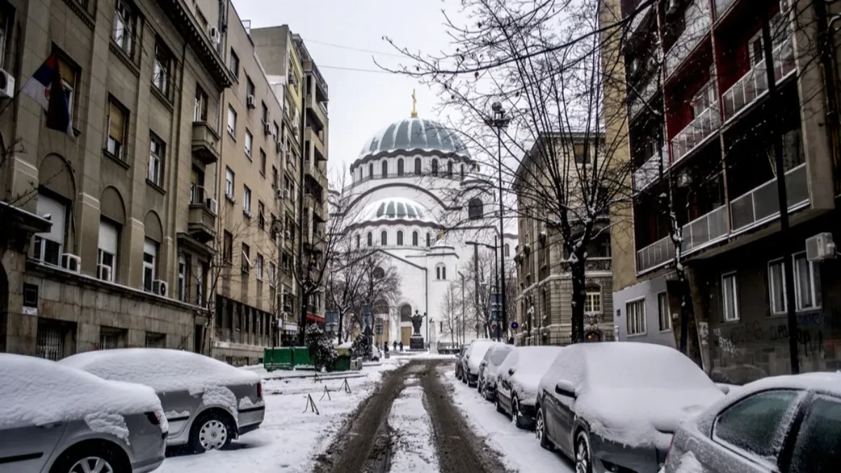 TEMPERATURNI ŠOK DO VIKENDA Stiže preokret sa kišom, zahlađenjem i SNEGOM