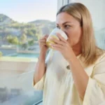 Topi sve što ste pojeli juče: Popijte ovo na prazan stomak, pre prve kafe