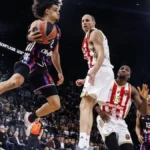 ZVEZDA PARIZA PUCA NA VISOKO