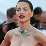 Adriana Lima zapalila crveni tepih u Kanu: Omiljena srpska snajka nepogrešivo bira haljine koje joj brutalno stoje!