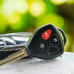 Dragoceni trik koji svaki vozač mora da zna: Ako se isprazni baterija u ključu automobila, možete da ga pokrenete samo na ovaj način