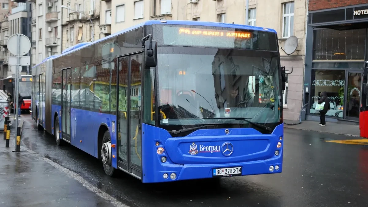 Dve linije sutra menjaju trasu: Ova deonica će biti zatvorena za saobraćaj