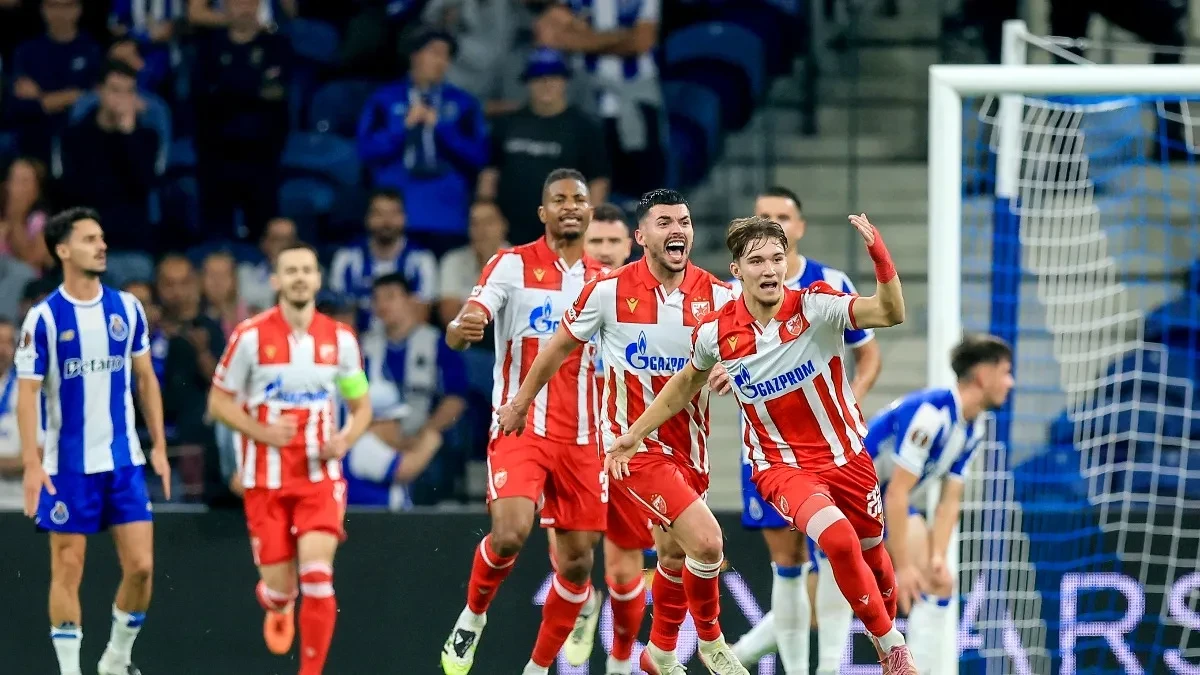 Džak para stiže na
