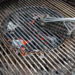 Kako očistiti rđu sa roštilja? Pospite ova dva sastojka, rešetke će zasijati kao nove