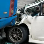 Lančani sudar kod Mostarske petlje: Učestvovali tri automobila i autobus!