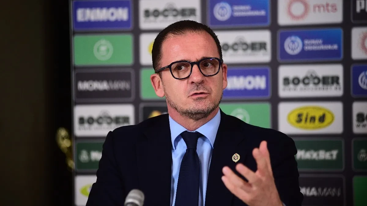Mijatović opet smenjuje Blagojevića: Evo ko će biti novi trener Partizana?