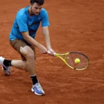 Miša ubedljiv! Kecmanović se u velikom stilu plasirao u polufinale