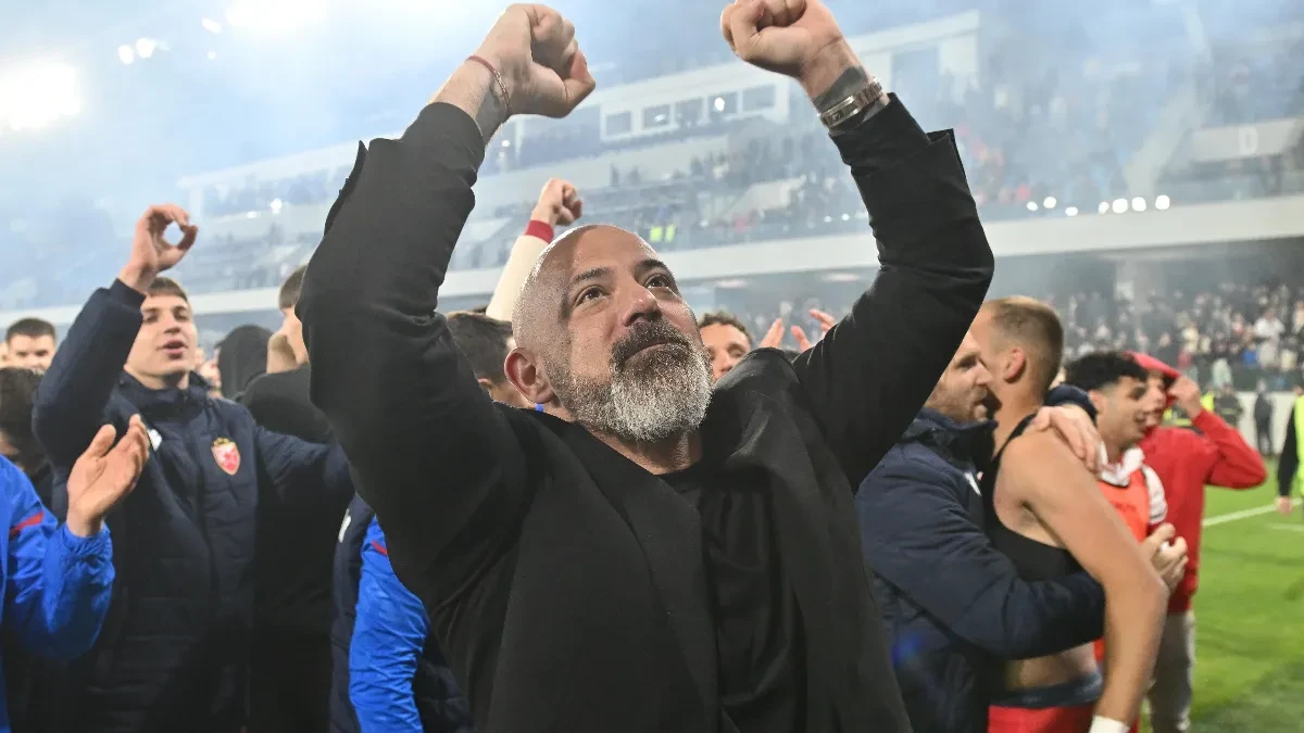 Na pomolu transfer bomba: Slavni klub želi Dejana Stankovića!