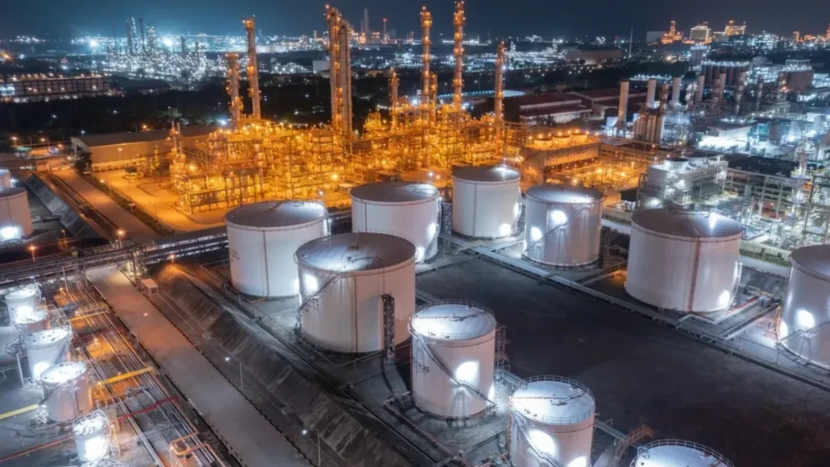 Nafta ponovo skače! Iran jednim potezom zatresao svet!