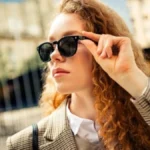 Stavite ovo na nos pre sunčanih naočara i šminka vam se više neće razmazivati: TikTok trik zaludeo žene