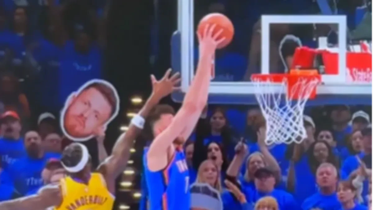 Strašna povreda: Svi okretali glavu, naš Nikola Topić ostao u šoku (VIDEO)